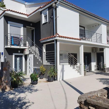 Jeli Apartments Starigrad Paklenica Ngoại thất bức ảnh