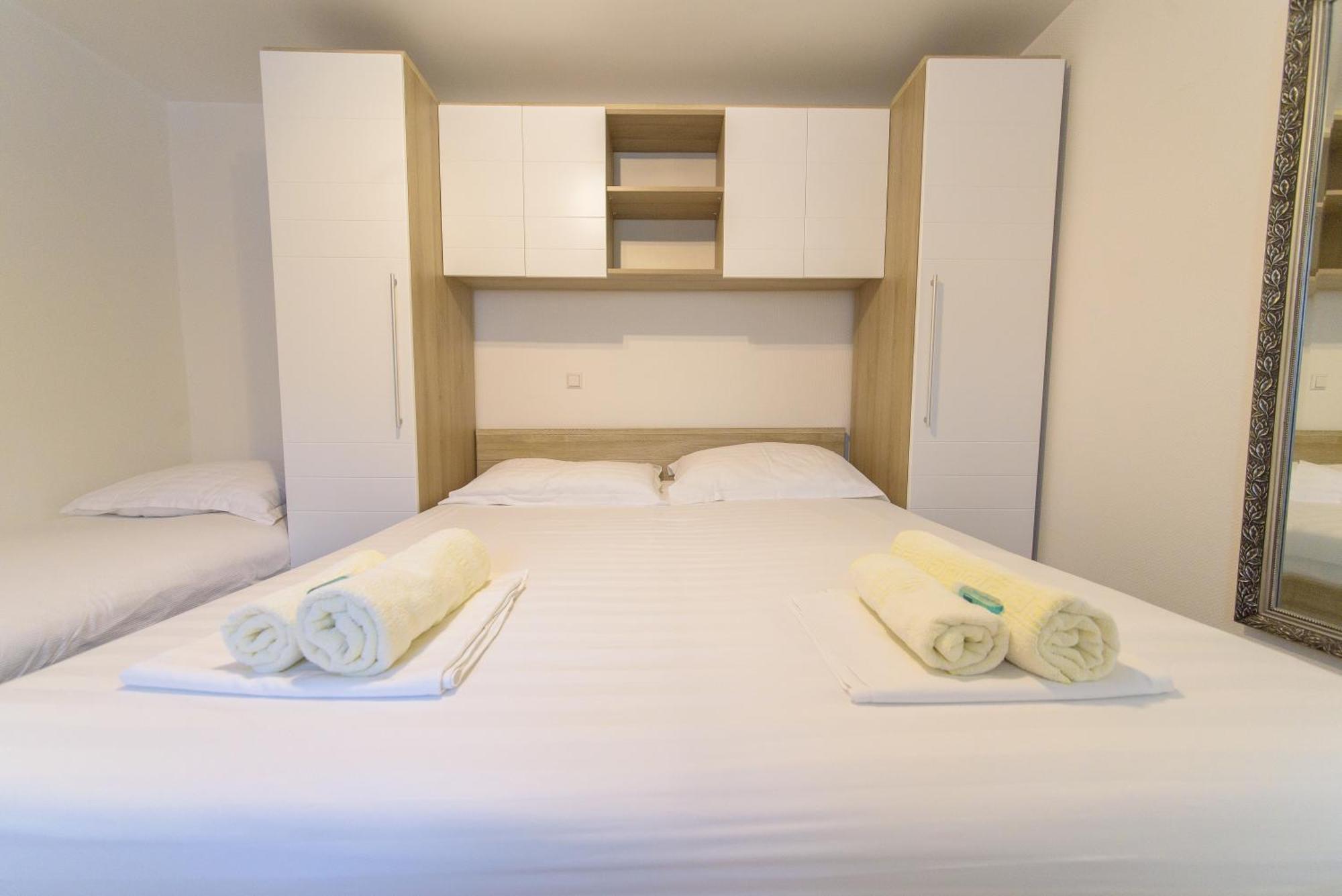 Jeli Apartments Starigrad Paklenica Phòng bức ảnh