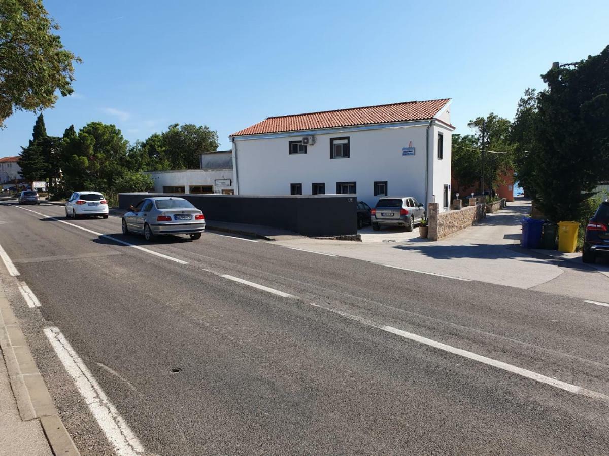 Jeli Apartments Starigrad Paklenica Ngoại thất bức ảnh