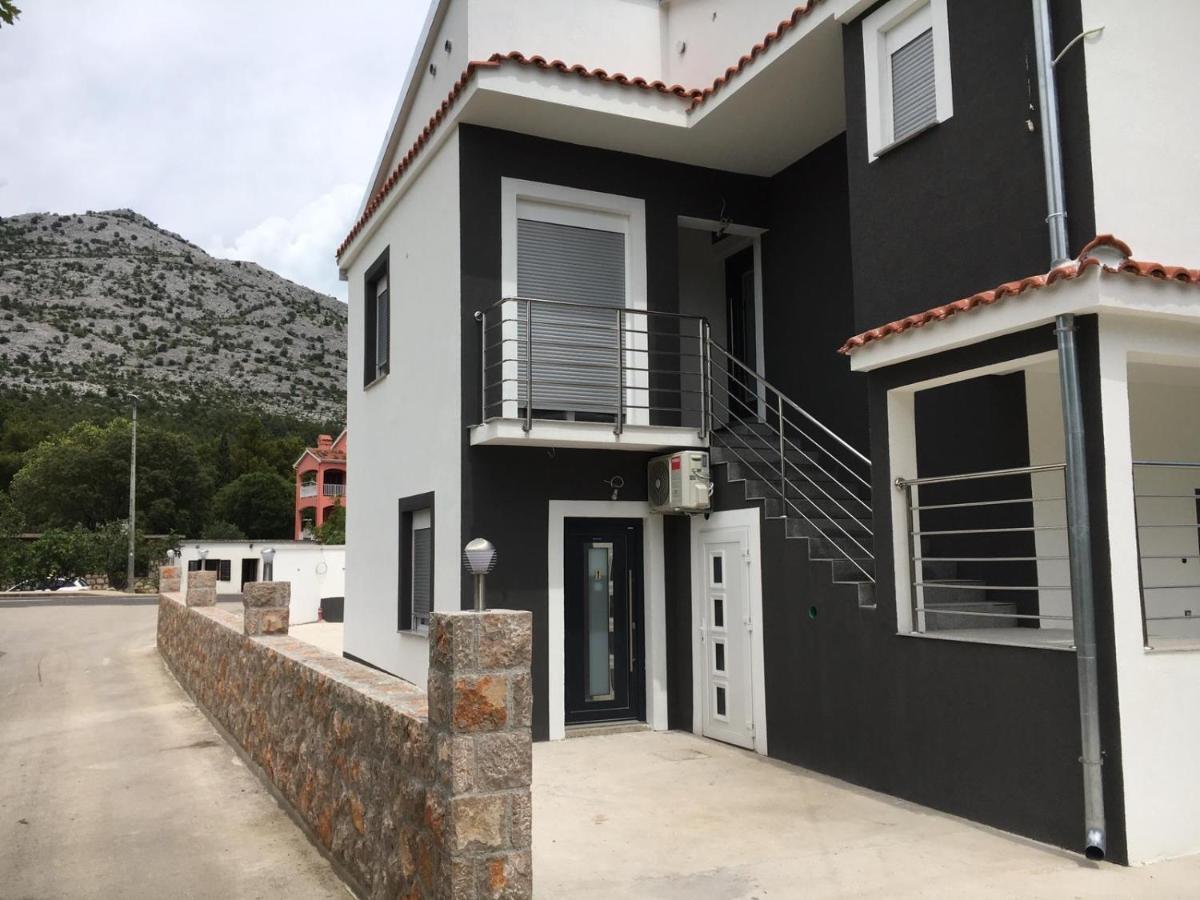 Jeli Apartments Starigrad Paklenica Ngoại thất bức ảnh