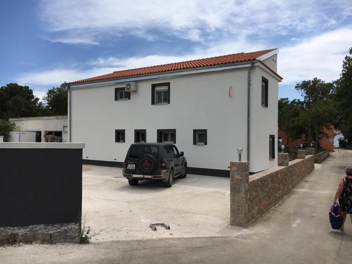 Jeli Apartments Starigrad Paklenica Ngoại thất bức ảnh