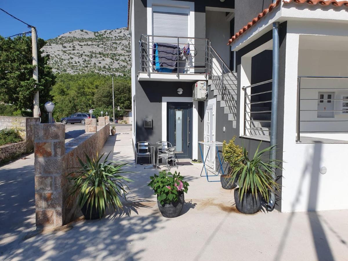 Jeli Apartments Starigrad Paklenica Ngoại thất bức ảnh